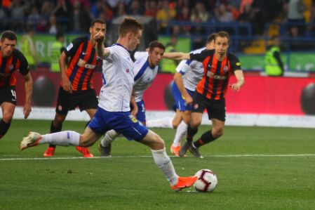 Tsyhankov – best player of the game against Shakhtar according to Dynamo fans