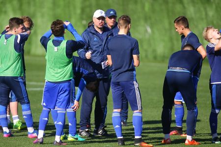 Dynamo U-19: first match day at the training camp