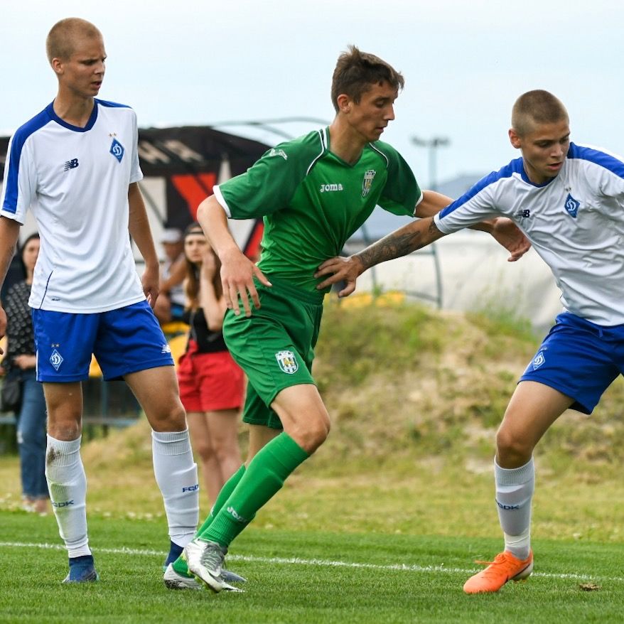 Фінальний турнір. ДЮФЛУ. 3-й тур. U-16. «Динамо» - УФК «Карпати» 1:3