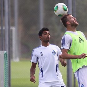 Dynamo: photo shoot first and then – training session