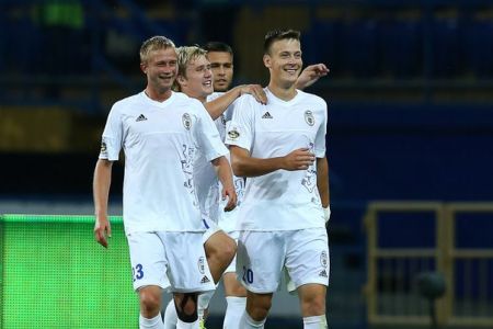 Dynamo players’ “shoot off” in Metalist vs Hoverla UPL match