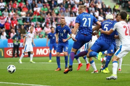 Хорватія з Домагоєм Відою втратила перемогу в матчі Євро-2016 з Чехією