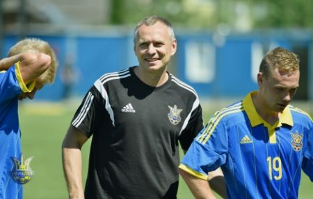 Ukraine U-19 with Dynamo players defeat students confidently