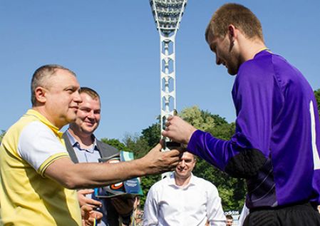 Ihor SURKIS: “Young people want to play football in peaceful country!” (VIDEO)