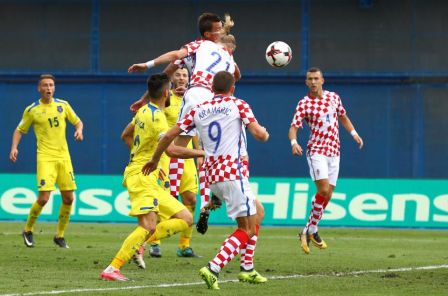 Domagoj VIDA hands Croatia victory