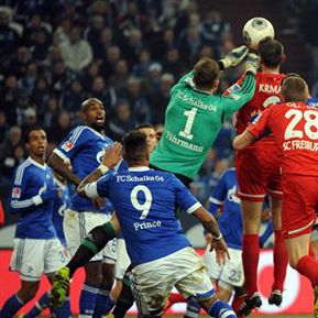 Freiburg with Mehmedi lose against Schalke