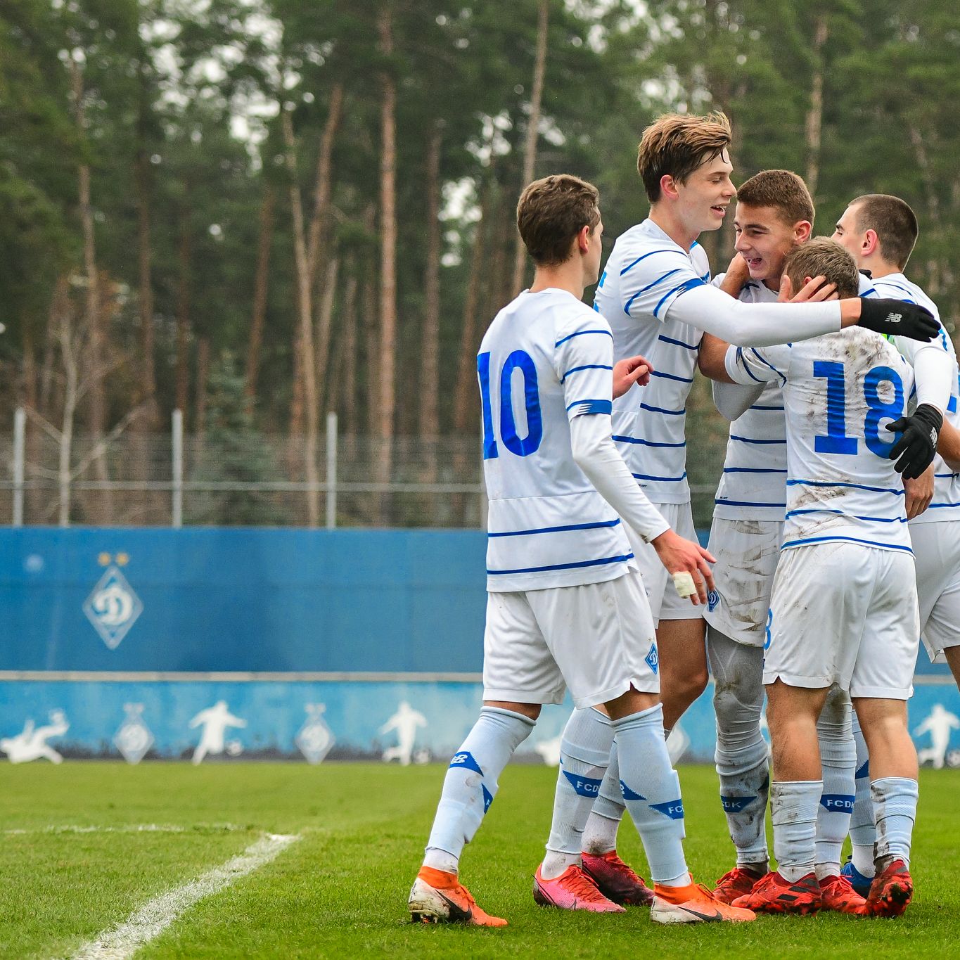 «Динамо» U19 обіграло ДЮСШ-15 у контрольному матчі