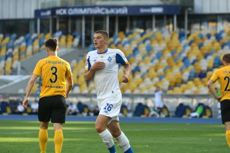 Vitaliy Mykolenko – UPL matchday 25 best player!