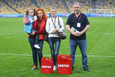 “Football bowling from KLO” at Dynamo match against Zoria