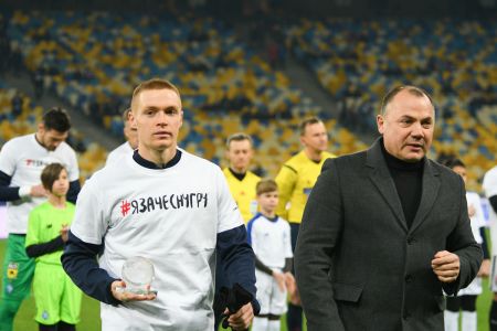 Віктор Циганков отримав від Sport.ua нагороду найкращому молодому гравцеві