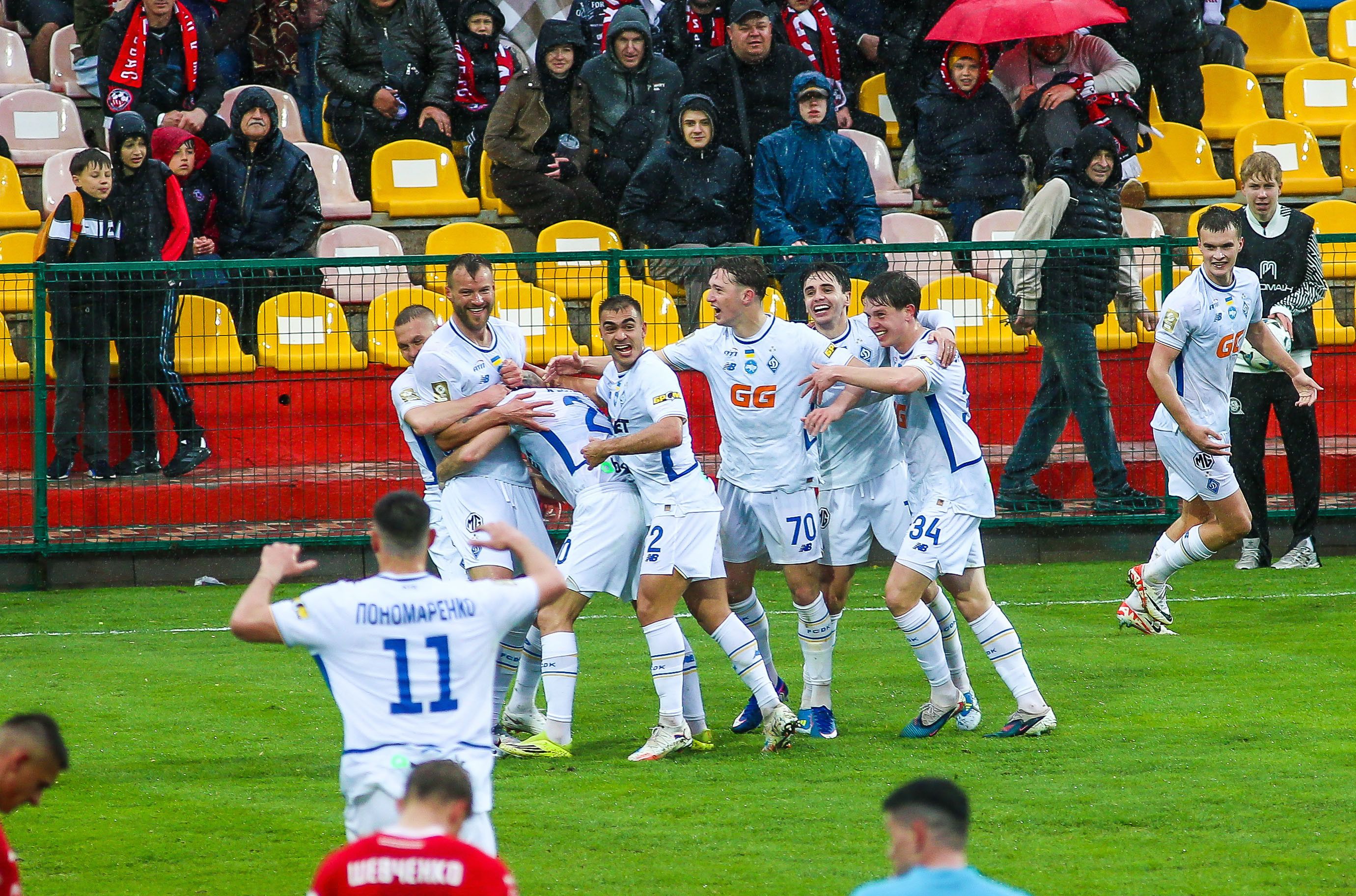 Динамівці - серед найкращих у 25-му турі Української Прем'єр-Ліги