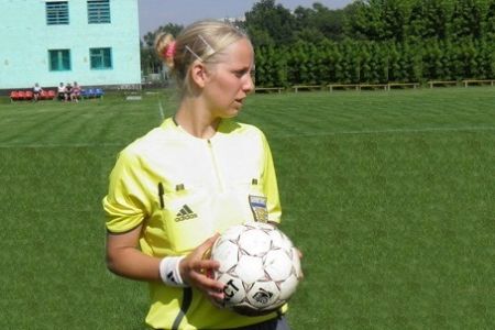 U-19. Liudmyla Telbukh – Metalist vs Dynamo match referee