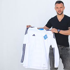 Mykola MOROZIUK chooses squad number