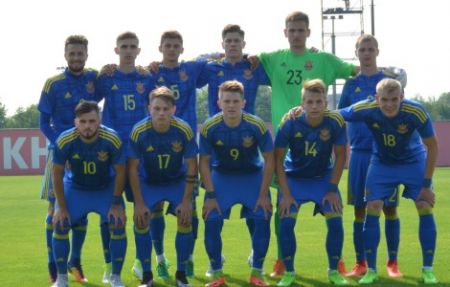Ukraine U-19 with four Dynamo players qualify for Euro-2018 elite round