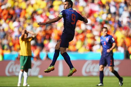 Comeback victory against Australia for the Netherlands with Lens