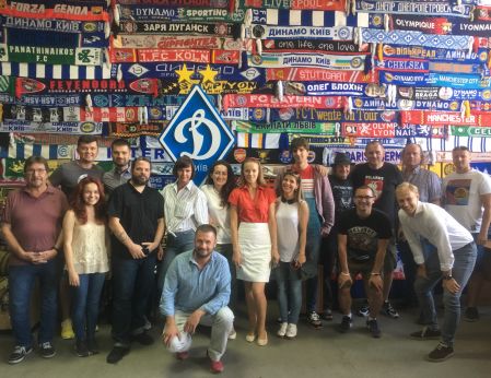 На стадіоні «Динамо» обговорили перспективи створення фан-проектів в Україні