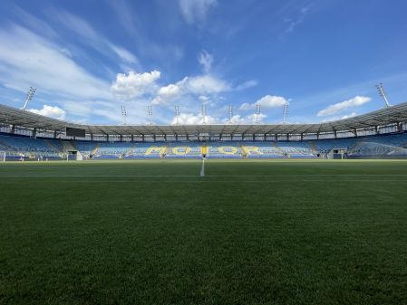 Champions League qualification match home arena: Arena Lublin