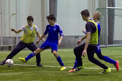 Вихованці ДЮФШ «Динамо» зіграли проти дітей із зони АТО