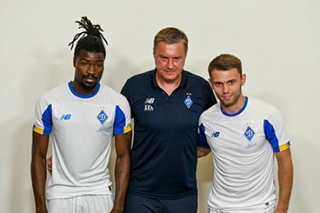 Olexandr Khatskevych presents newcomers