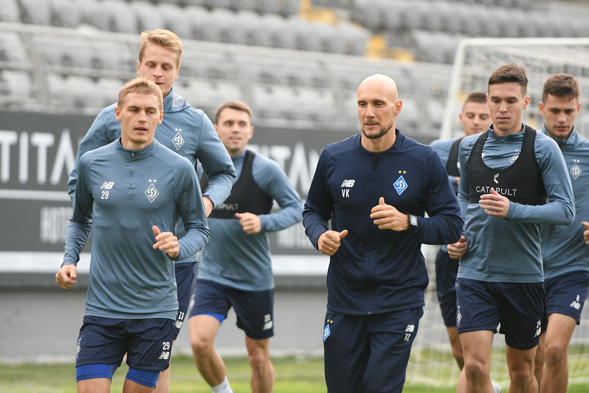 Если динамо сыграет в ничью. FC CSKA 1948 Sofia. Игрок из Киевского Динамо игравший в Москве.
