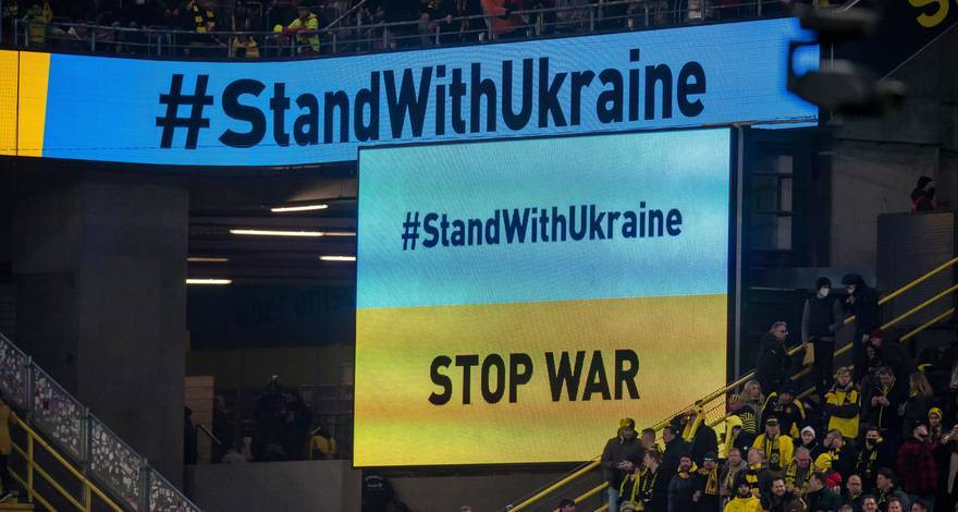 «Боруссия» Дортмунд призвала к единению во имя мира в Европе и помощи Украине