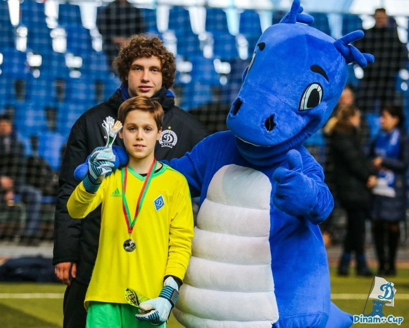 На «Dynamo Cup-2018» В’ячеслав Суркіс відзначений індивідуальною нагородою