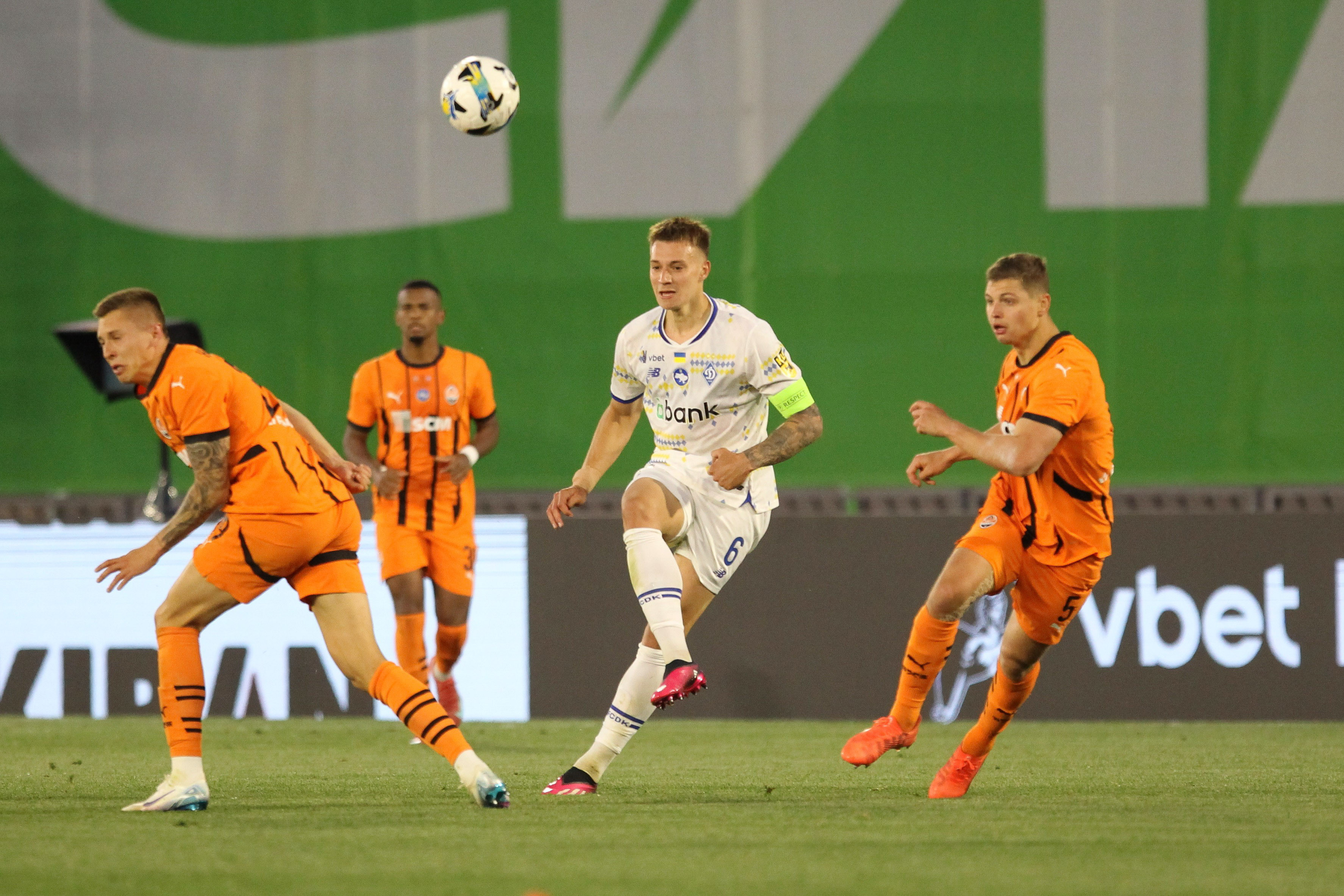 Інформація щодо продажу квитків на матч «Динамо» - «Шахтар»