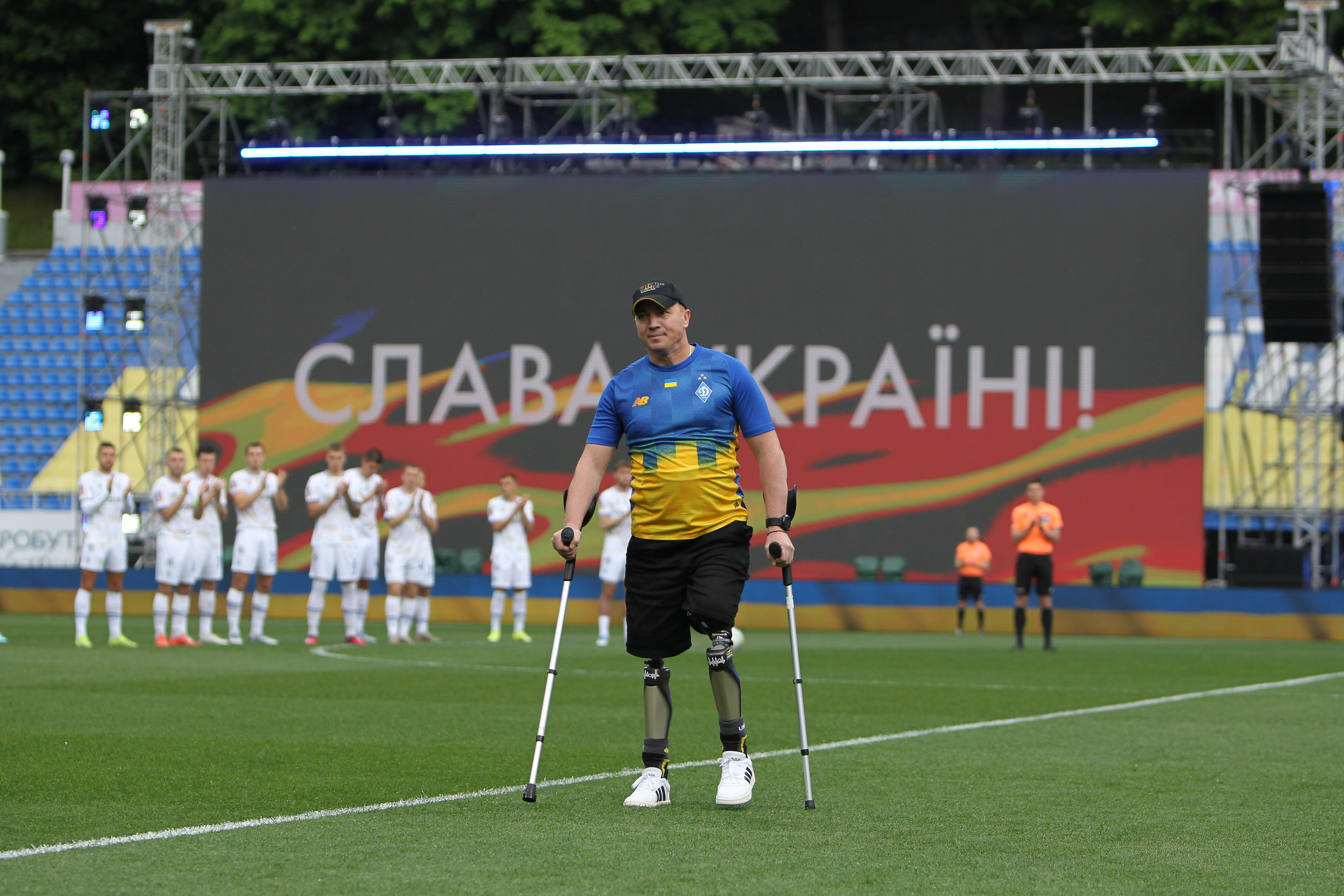 Віктор Дикий: «На війні шукав старлінк, щоб подивитися матчі сина»